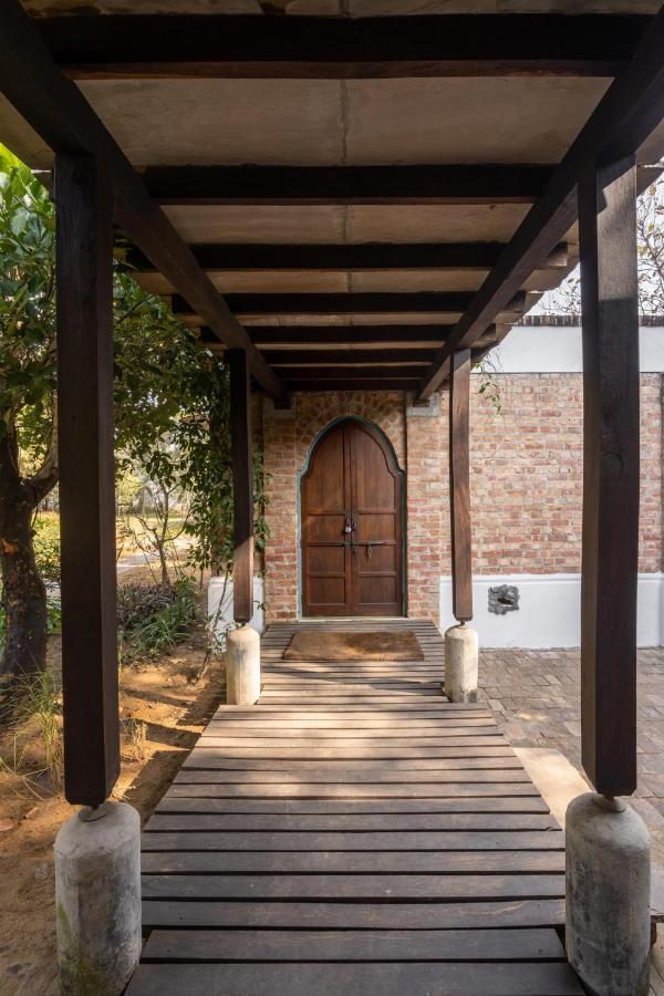 Lohonostays Bamboo House Sadhrana Bagh Gurgaon Eksteriør bilde
