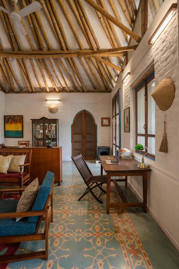 Lohonostays Bamboo House Sadhrana Bagh Gurgaon Eksteriør bilde