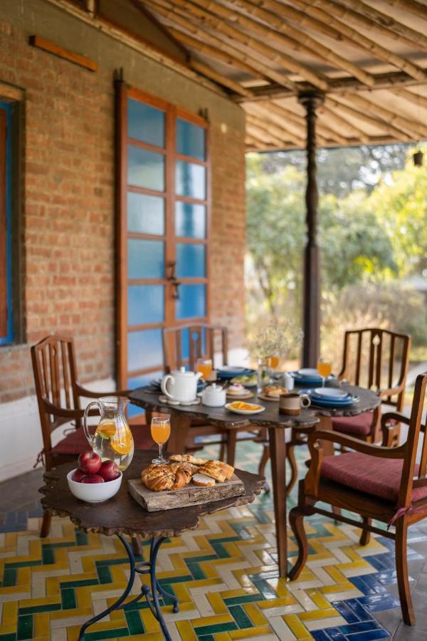 Lohonostays Bamboo House Sadhrana Bagh Gurgaon Eksteriør bilde